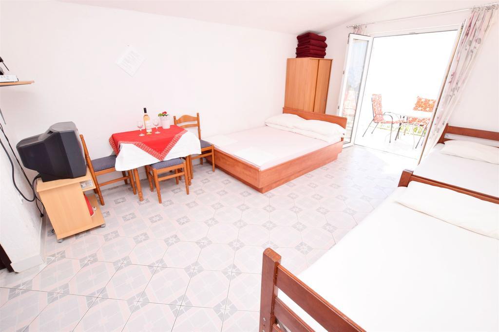 Apartments Dubravka Pisak Esterno foto